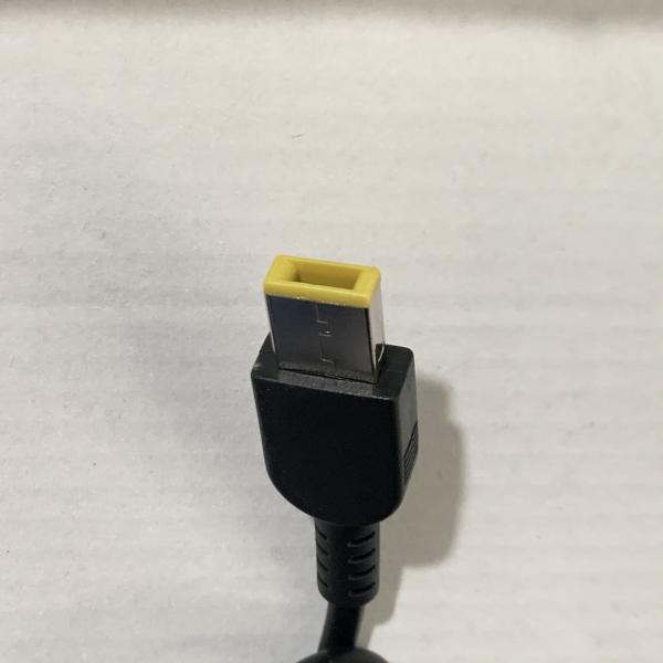 CARGADOR LAPTO LENOVO ZOECAN MCL-920